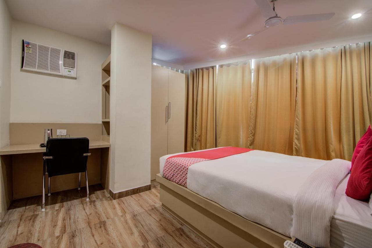 Hotel Oyo 12736 Skylawn à Jamshedpur Extérieur photo