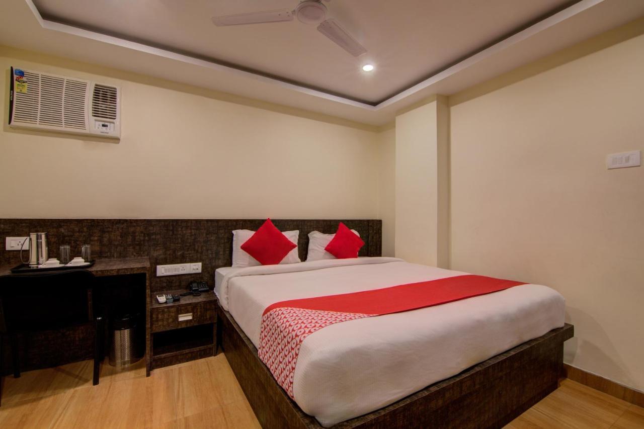 Hotel Oyo 12736 Skylawn à Jamshedpur Extérieur photo